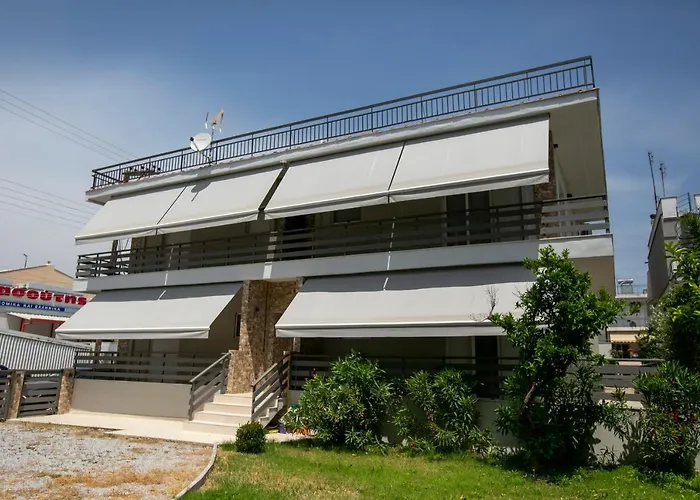 Stella Boutigue * Néa Péramos